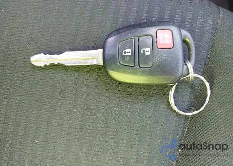 2017 Toyota Rav4 Le from USA, damaged, VIN JTMZFREV7HJ138591